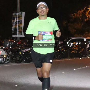 Runner Photo 3761675