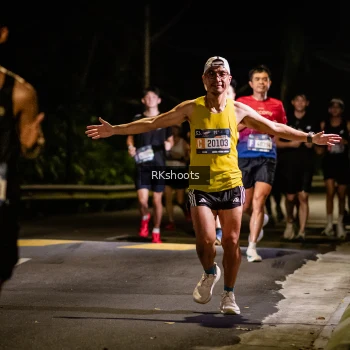 Runner Photo 3761763