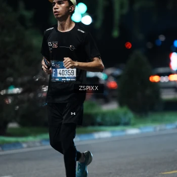 Runner Photo 3761798