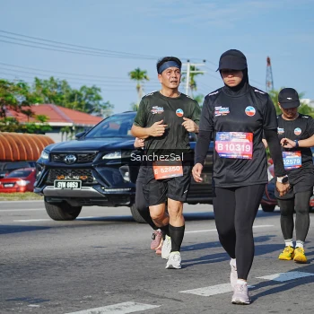 Runner Photo 3761996