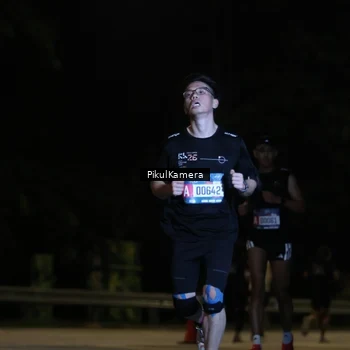 Runner Photo 3762007