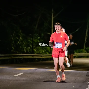 Runner Photo 3762017