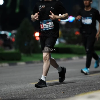 Runner Photo 3762102