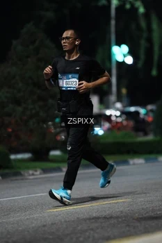 Runner Photo 3762204