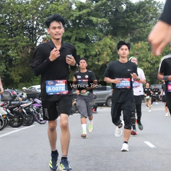 Runner Photo 3762262