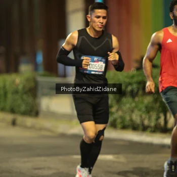Runner Photo 3762285