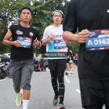 Runner Photo 3762378