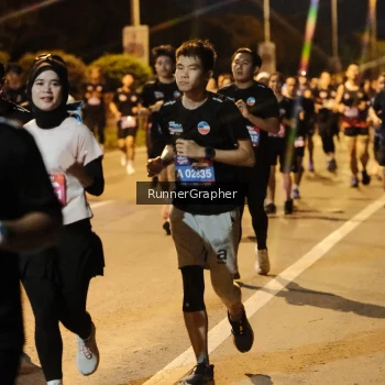 Runner Photo 3762406