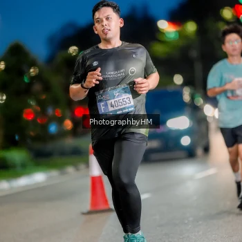 Runner Photo 3762446
