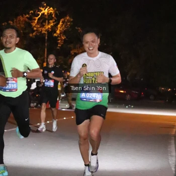 Runner Photo 3762477