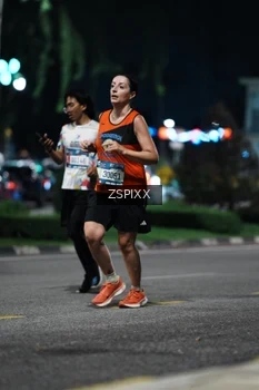 Runner Photo 3762486