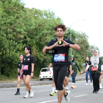 Runner Photo 3762559