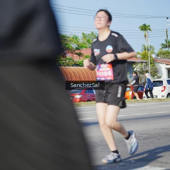 Runner Photo 3762624