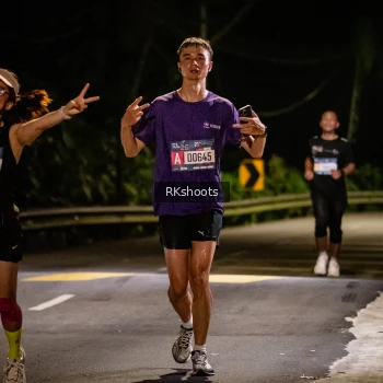 Runner Photo 3762645