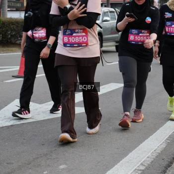 Runner Photo 3762659