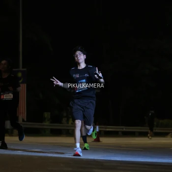 Runner Photo 3762691