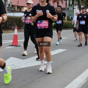 Runner Photo 3762697