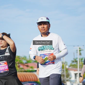 Runner Photo 3762733
