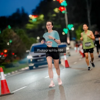 Runner Photo 3762773