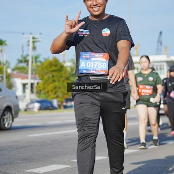 Runner Photo 3762777