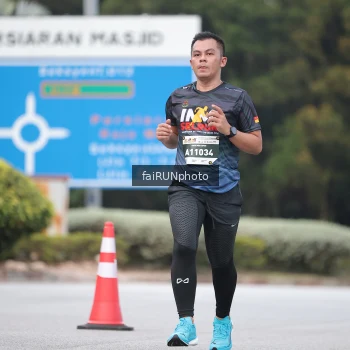 Runner Photo 3762833