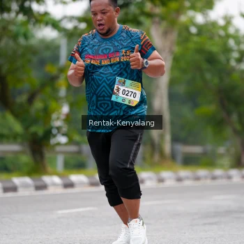 Runner Photo 3762873