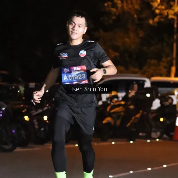 Runner Photo 3762905