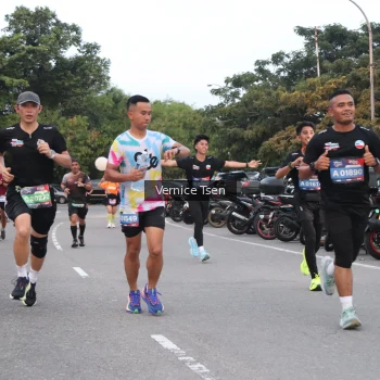Runner Photo 3763005