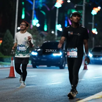 Runner Photo 3763012