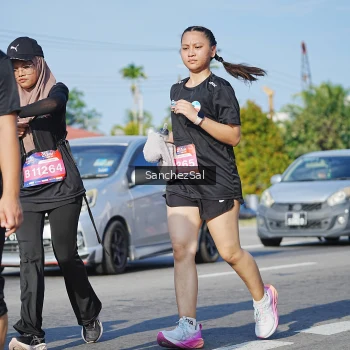 Runner Photo 3763022