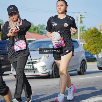 Runner Photo 3763033