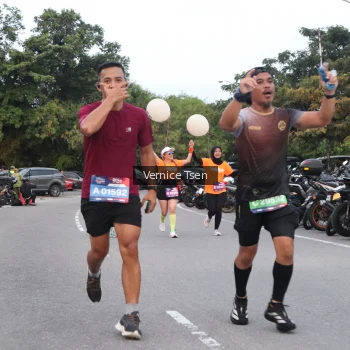 Runner Photo 3763167