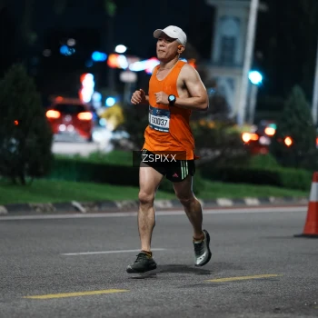 Runner Photo 3763304