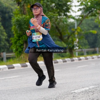 Runner Photo 3763335
