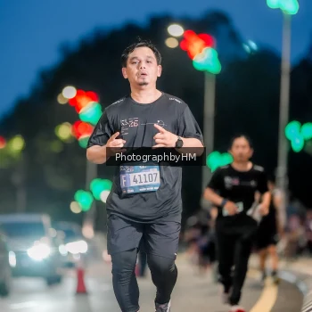 Runner Photo 3763440