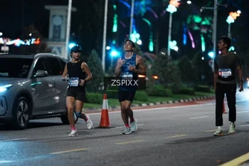 Runner Photo 3763454