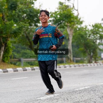 Runner Photo 3763600