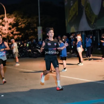Runner Photo 3763708