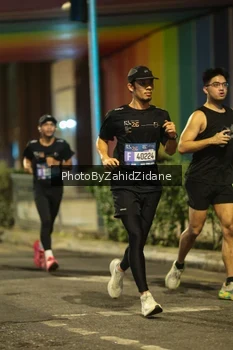 Runner Photo 3763723