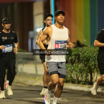 Runner Photo 3763749