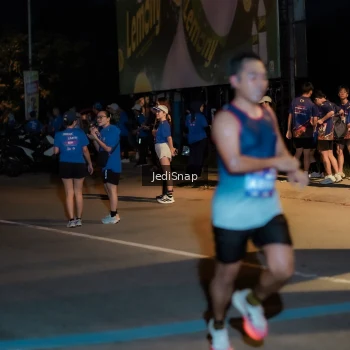 Runner Photo 3763777