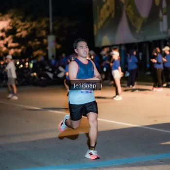 Runner Photo 3763824