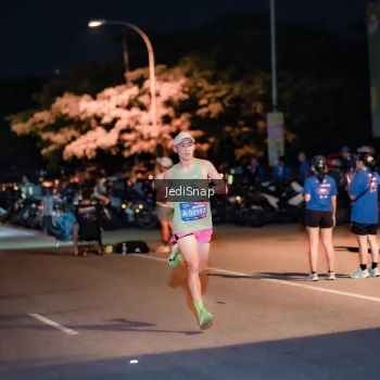 Runner Photo 3763880