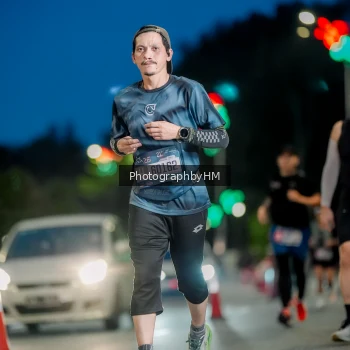 Runner Photo 3763885
