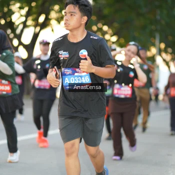 Runner Photo 3763997