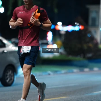 Runner Photo 3764116