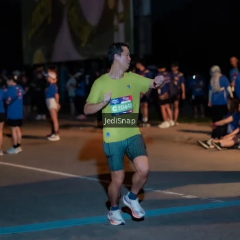 Runner Photo 3764119