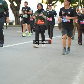 Runner Photo 3764132
