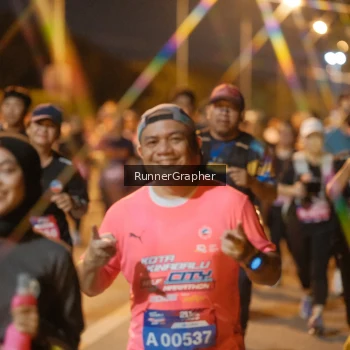 Runner Photo 3764270