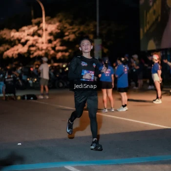 Runner Photo 3764291